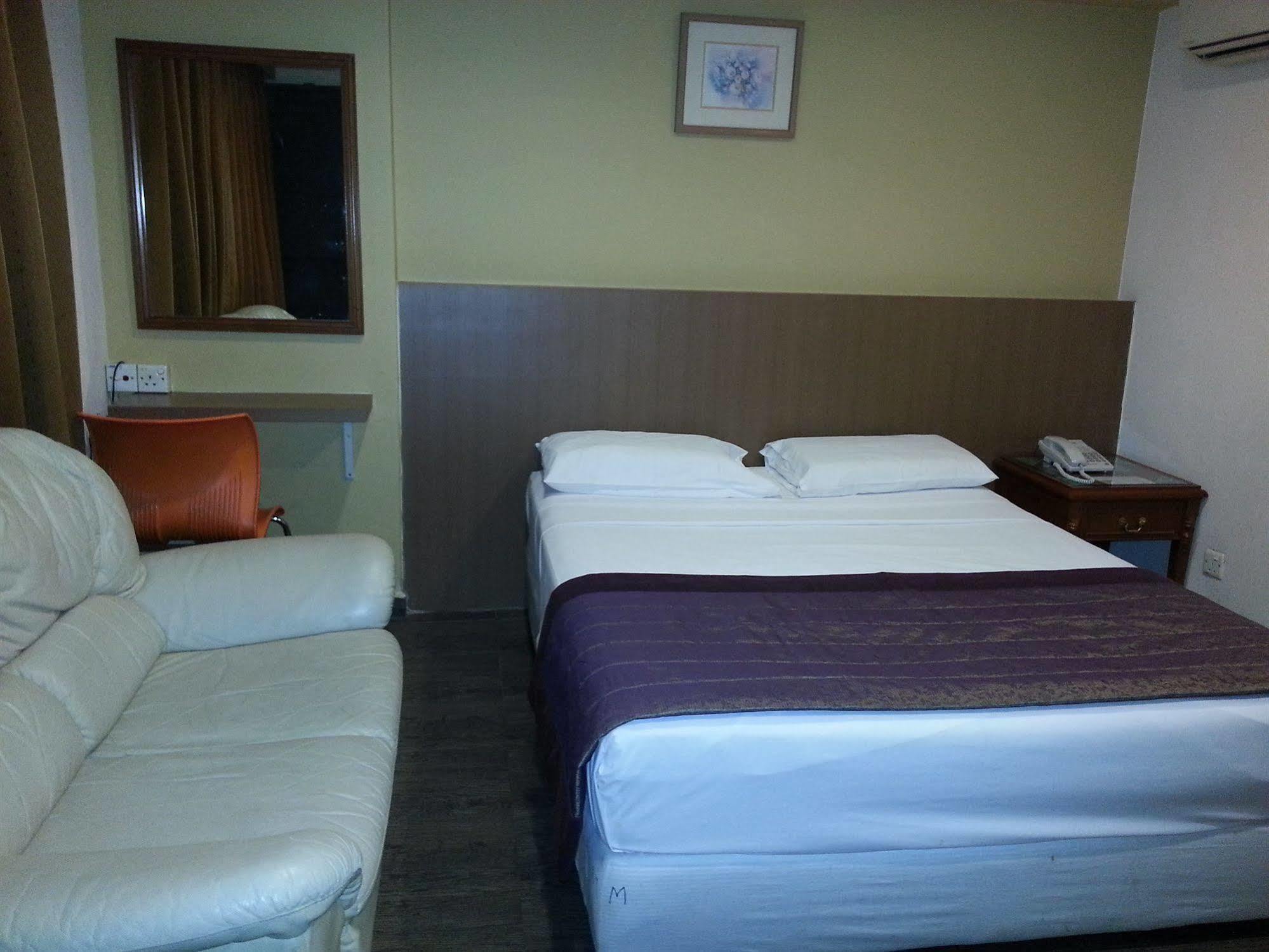 Oyo 106 Beach Hotel Singapur Exterior foto